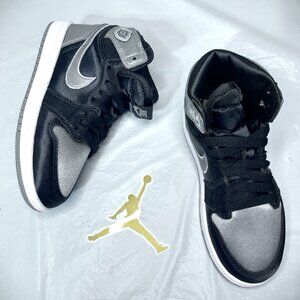 Jordan 1 Retro High OG (PS) Shoes Black/Medium-Grey-White FD5304-010 Size 12C